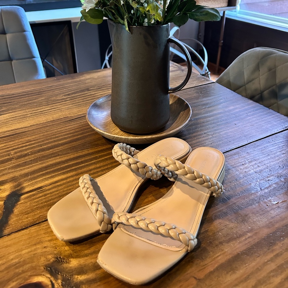 Light beige sandals